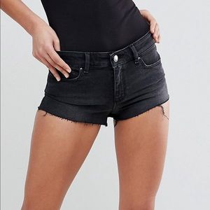 NWOT-ASOS denim low rise shorts in washed black